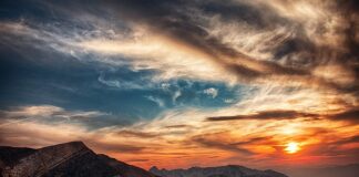 Ile trwa godzina lekcyjna w Wielkiej Brytanii?